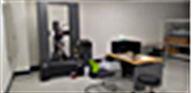 Universal material testing machine